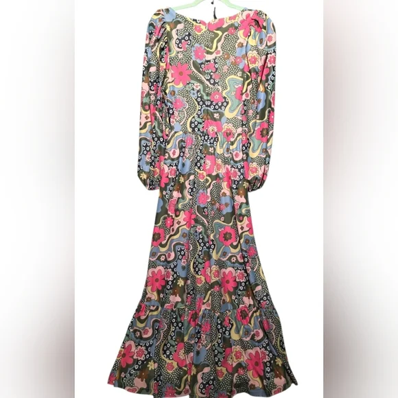 Smith & Queen Floral Maxi Dress with Multicolor Flpral Pattern Small PTP 17 - Picture 3 of 4